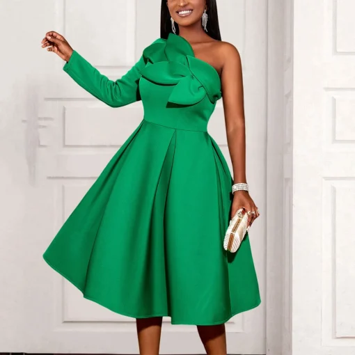 Green Elegant Dress: One Shoulder, High Waisted, A-Line, Pleated Luxury