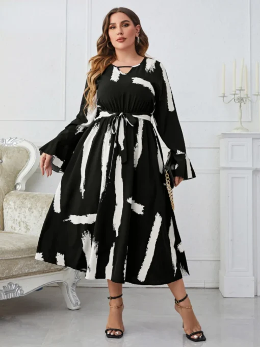 Long Sleeve V-Neck Maxi Dress: Elegant Lace-Up, Plus Size