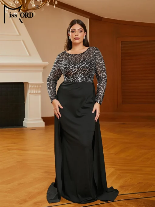 Black Plus Size Prom Dress with Train - Elegant Long Sleeve - Image 2