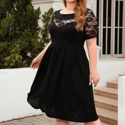 Lace-Trimmed Plus Size Party Dress: Elegant High-Waist, Short Sleeve Chic - Image 2