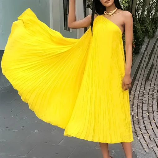 One-Shoulder Backless Pleated Dress: Sexy, Elegant for Party