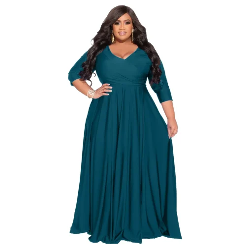 Chic V-Neck Maxi Dress: Plus Size Women's Fall Party Attire - Image 5