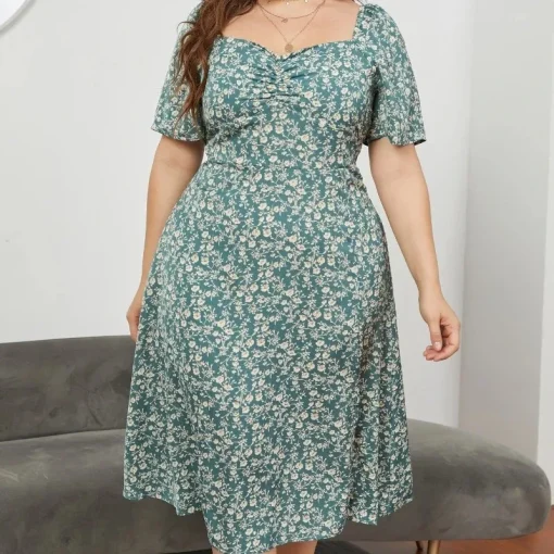 Elegant Backless Dress: Plus Size, Square Neck, High Waist - Image 3