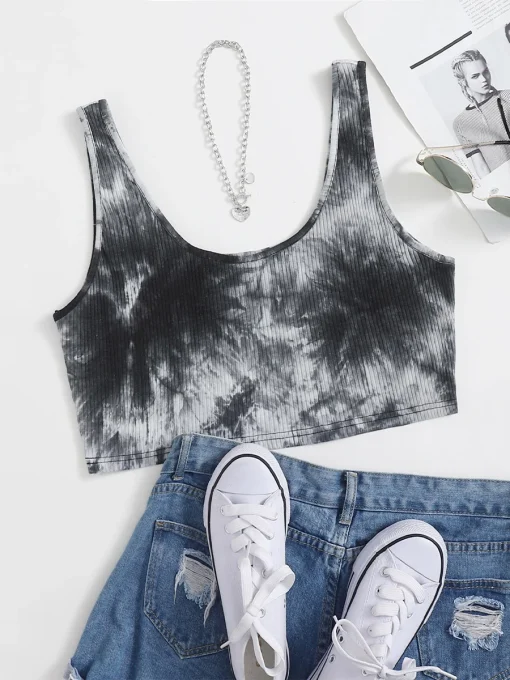 Plus Size Tie Dye Crop Tank Top for Spring & Summer - Image 3