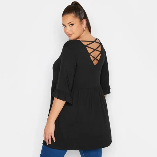 Plus Size Criss-Cross Back Batwing Top