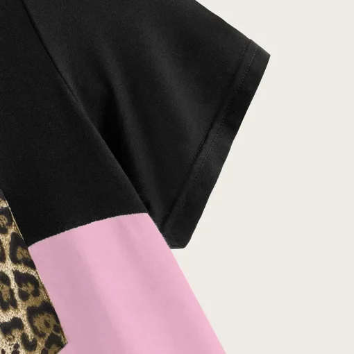 Plus Size Color Block Leopard Pocket T-Shirt - Image 3