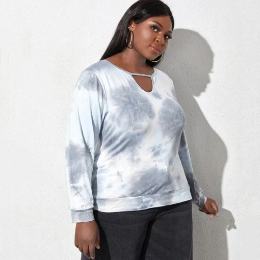 Plus Size Tie Dye Keyhole Sweatshirt Blouse - Image 2