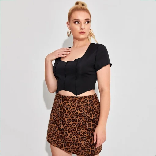 Plus Size Corset Crop Top Short Sleeve