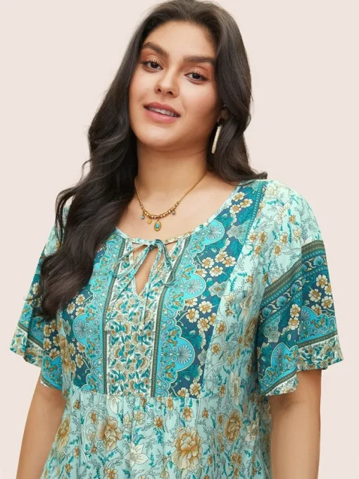 Plus Size Bohemian Floral V-Neck Tops - Image 3