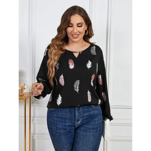 Plus Size Feather Print Blouse - Image 2