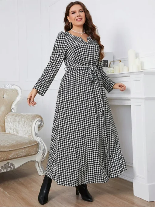 Plus Size Plaid Print Long Sleeve Dress - Image 3