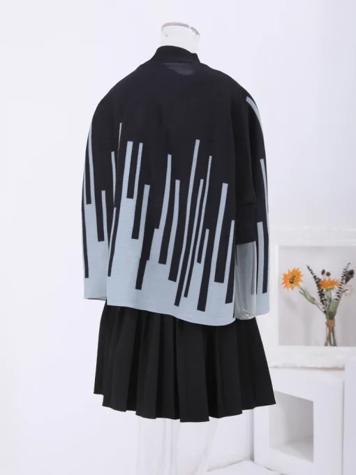 Striped Pleated Batwing T-Shirt - Image 2