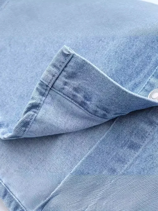 Blue Denim Lapel Shirt with Pockets and Long Sleeves - Image 5