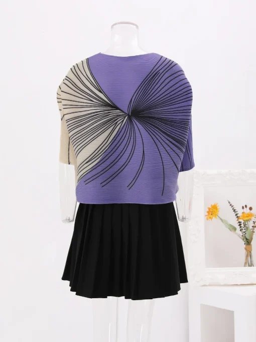 Women’s Striped Pleated Loose Fit T-Shirt - Image 2