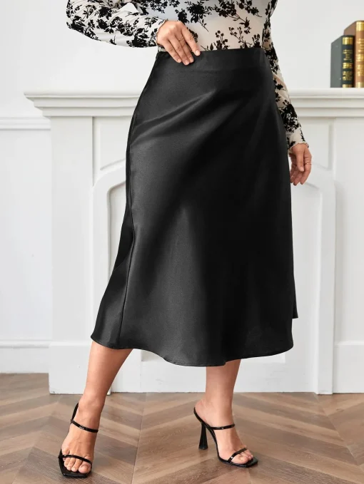 Plus Size Women's Elegant Black High Waist Summer Skirt - Image 2