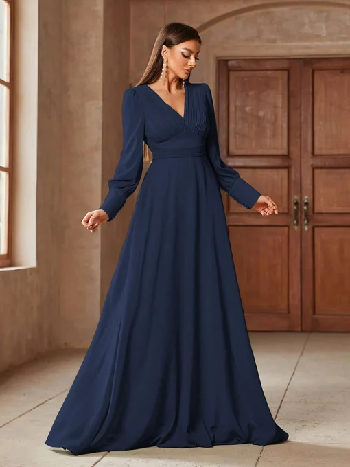 Luxury Elegant V-Neck Solid Color Long Sleeve Evening Dress - Image 3