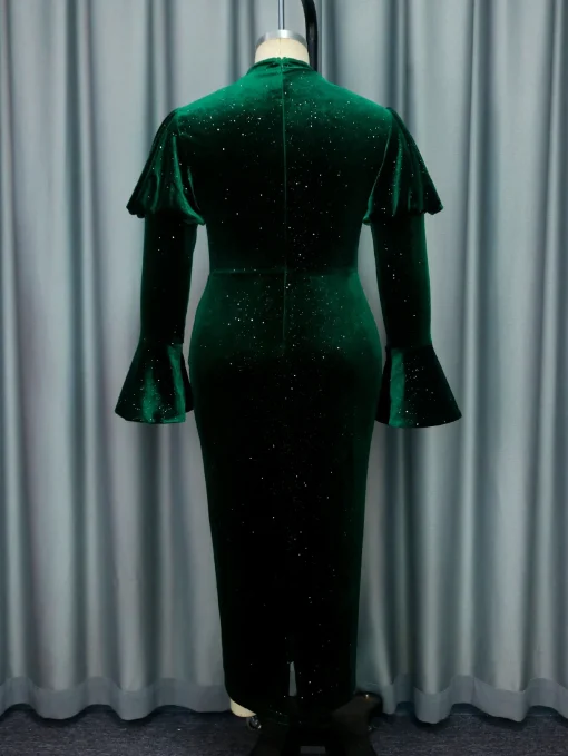 Luxury Retro Green Velvet Maxi Dress with Beaded Neck - Image 6