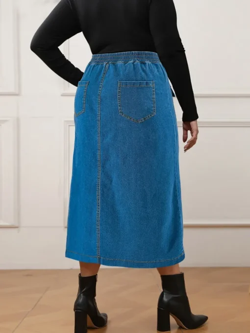 Plus Size High Waist Button A-Line Denim Midi Skirt - Image 4