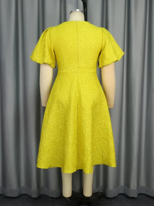 Elegant Yellow Jacquard A-Line Plus Size Puff Sleeve Dress - Image 3