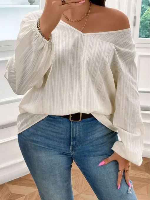 Plus Size Elegant Lantern Sleeve Hollow-Out Shoulder T-Shirt - Image 3