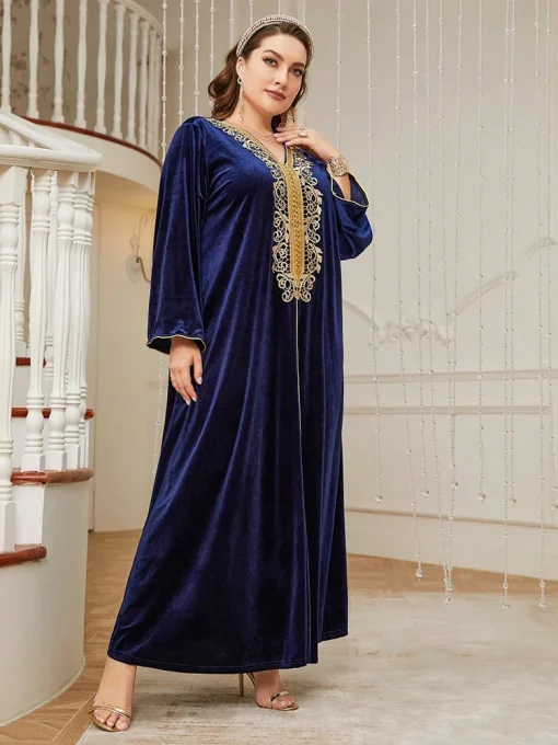 Elegant Plus Size Velvet Lace Contrast Abaya Maxi Dress - Image 3