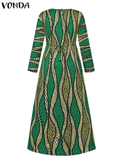 Plus Size Bohemian Maxi Dress with Long Sleeves and Print - Image 3