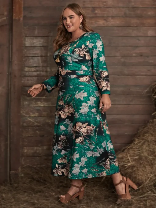 Plus Size Long Sleeve Floral Print Winter Dress - Image 3