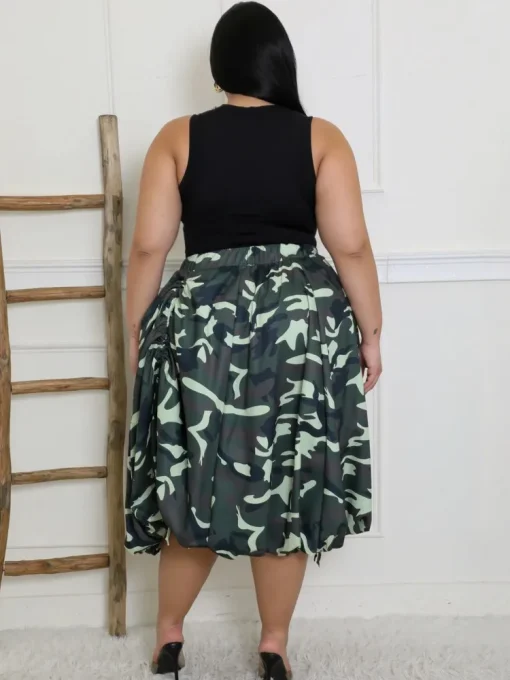 Plus Size Women's High Waist Camouflage A-Line Skirt - Image 5