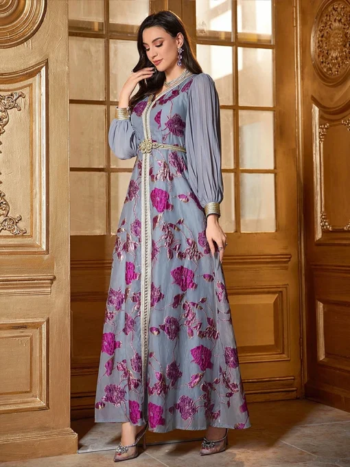 Elegant Embroidered Floor-Length Dress for Special Occasions - Image 4