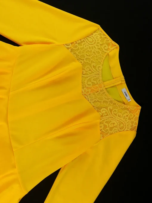 Autumn Yellow Lace A-Line Dress with Ruffle Hem - Image 2