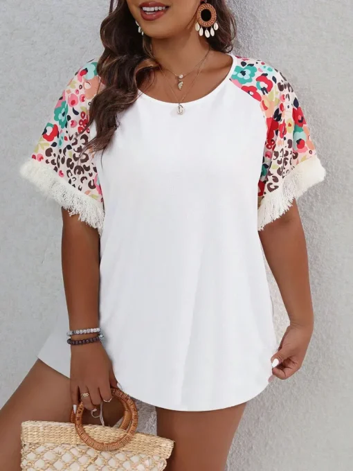 Plus Size Women's Floral Graphic T-Shirt with Tassel - Image 3