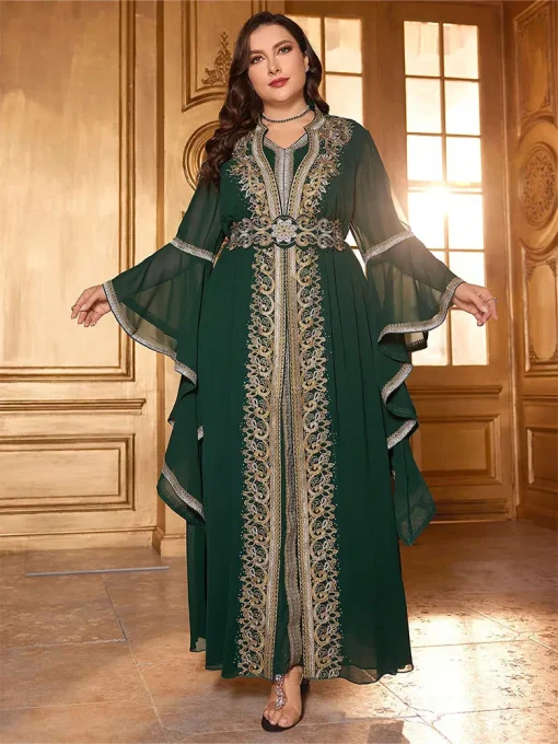 Plus Size High-Quality Maxi Dress with Decorative Details