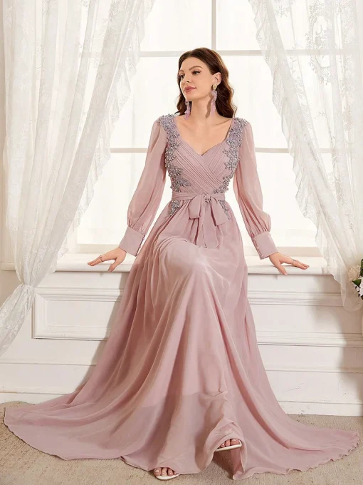 Luxury Elegant Sweetheart Neckline Beaded Waist Bridesmaid Dress