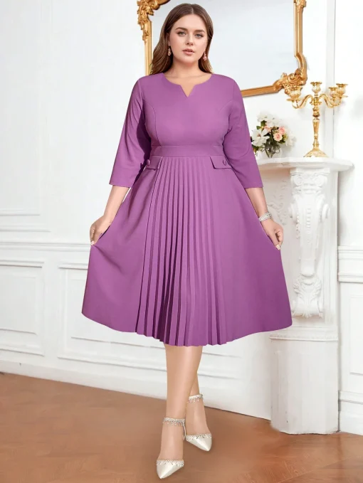 Plus Size Purple Pleated Midi V-Neck 3/4 Sleeve Dress