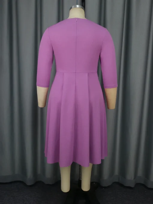 Plus Size Purple Pleated Midi V-Neck 3/4 Sleeve Dress - Image 3