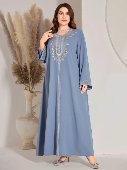 Plus Size V-Neck Sequin Embroidered Long Sleeve Maxi Dress - Image 2