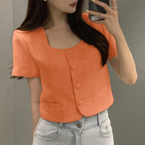 Elegant Summer Blouse with Square Collar and Short Sleeves