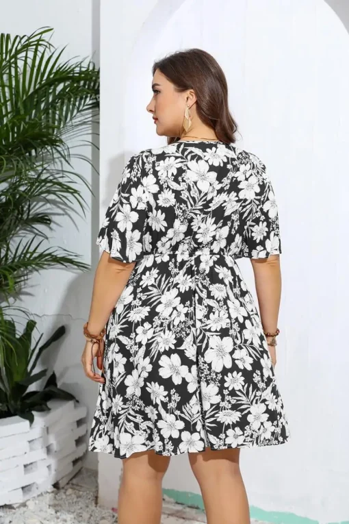 Elegant Plus Size V-Neck Floral Loose Summer Party Dress