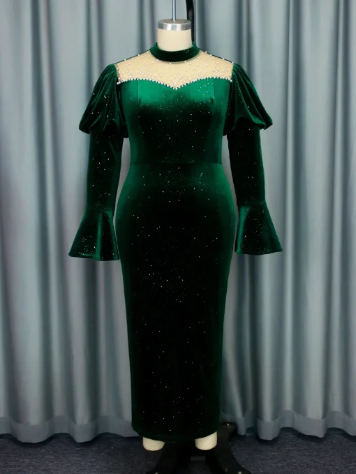 Luxury Retro Green Velvet Maxi Dress with Beaded Neck - Image 5