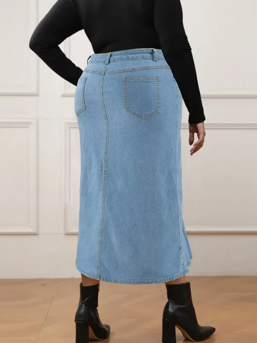 Plus Size Women's High Waist Washed Slit Denim Skirt - Image 4