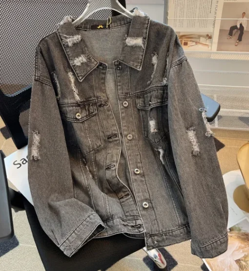 Plus Size Women's Long Sleeve Denim Jacket - Image 4