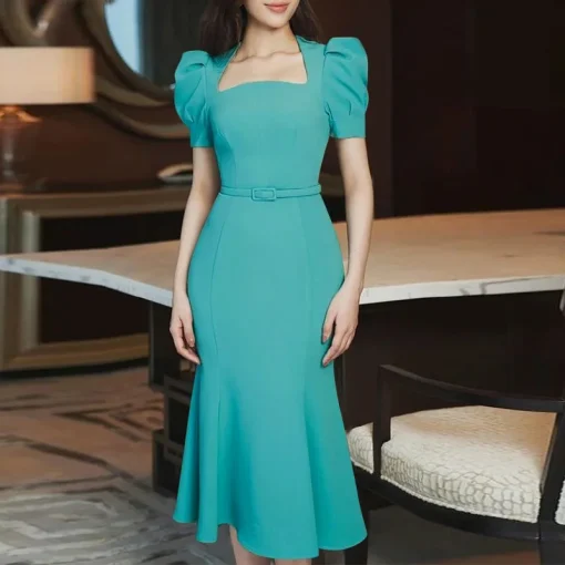 Elegant Fishtail Midi Dress with Square Collar and Belt