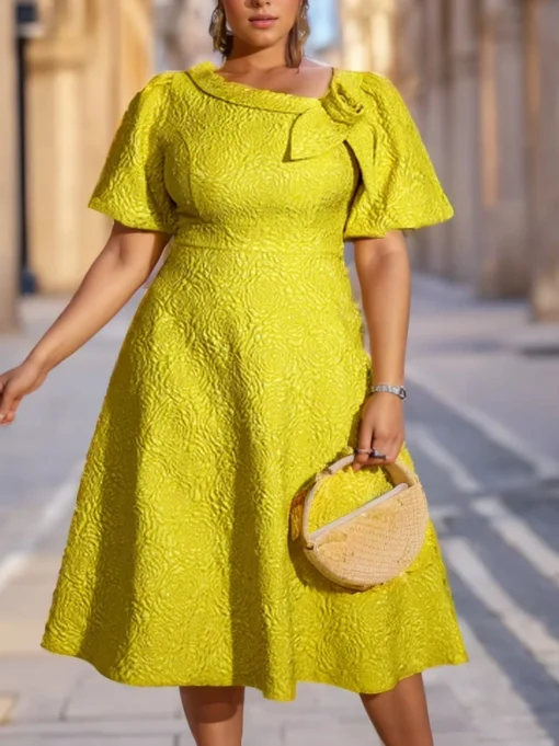 Elegant Yellow Jacquard A-Line Plus Size Puff Sleeve Dress