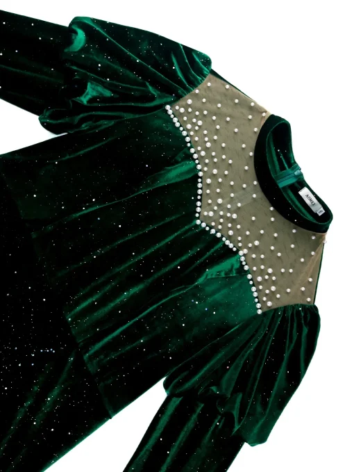 Luxury Retro Green Velvet Maxi Dress with Beaded Neck - Image 2