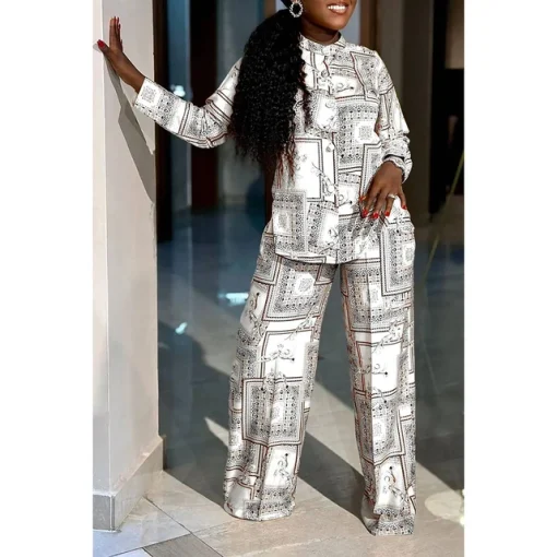 Plus Size Casual Graphic Print Pantsuit for Women - Image 3