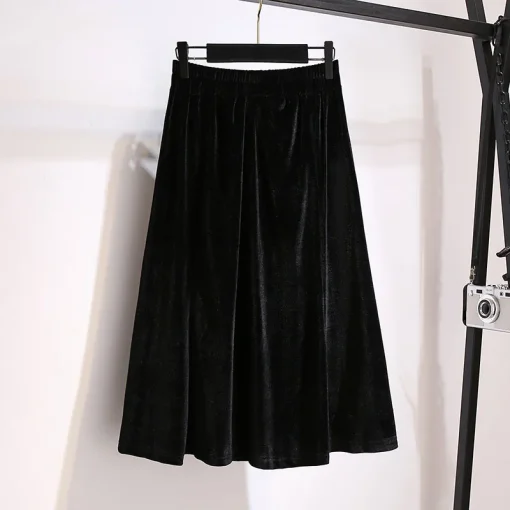 Plus Size Women's Loose Elastic Waist Velvet A-line Skirt - Image 3