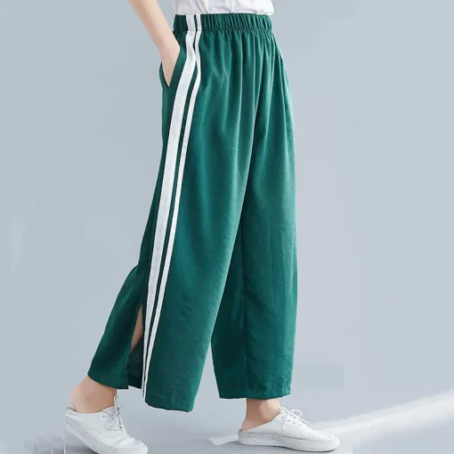 Plus Size Summer Cropped Wide Leg Pants in Green & Black