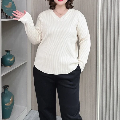 Plus Size V-neck Long Sleeve Knitted Sweater for Women - Image 2