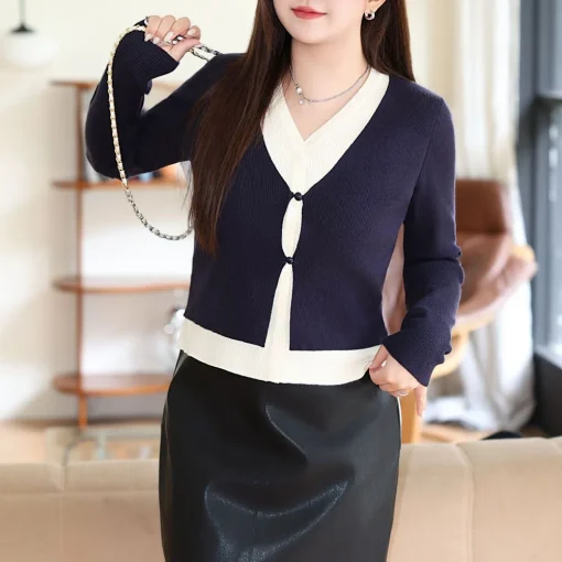 V-neck Long Sleeve Sweater for Women, Preppy Knit Pullover