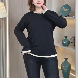 Plus Size Women’s Fleece-lined Color Contrast Long Sleeve T-Shirt